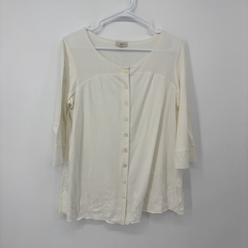 J Jill Scoop Neck Button Top 3/4‎ Sleeve Embroidered Hem Cream Size Medium